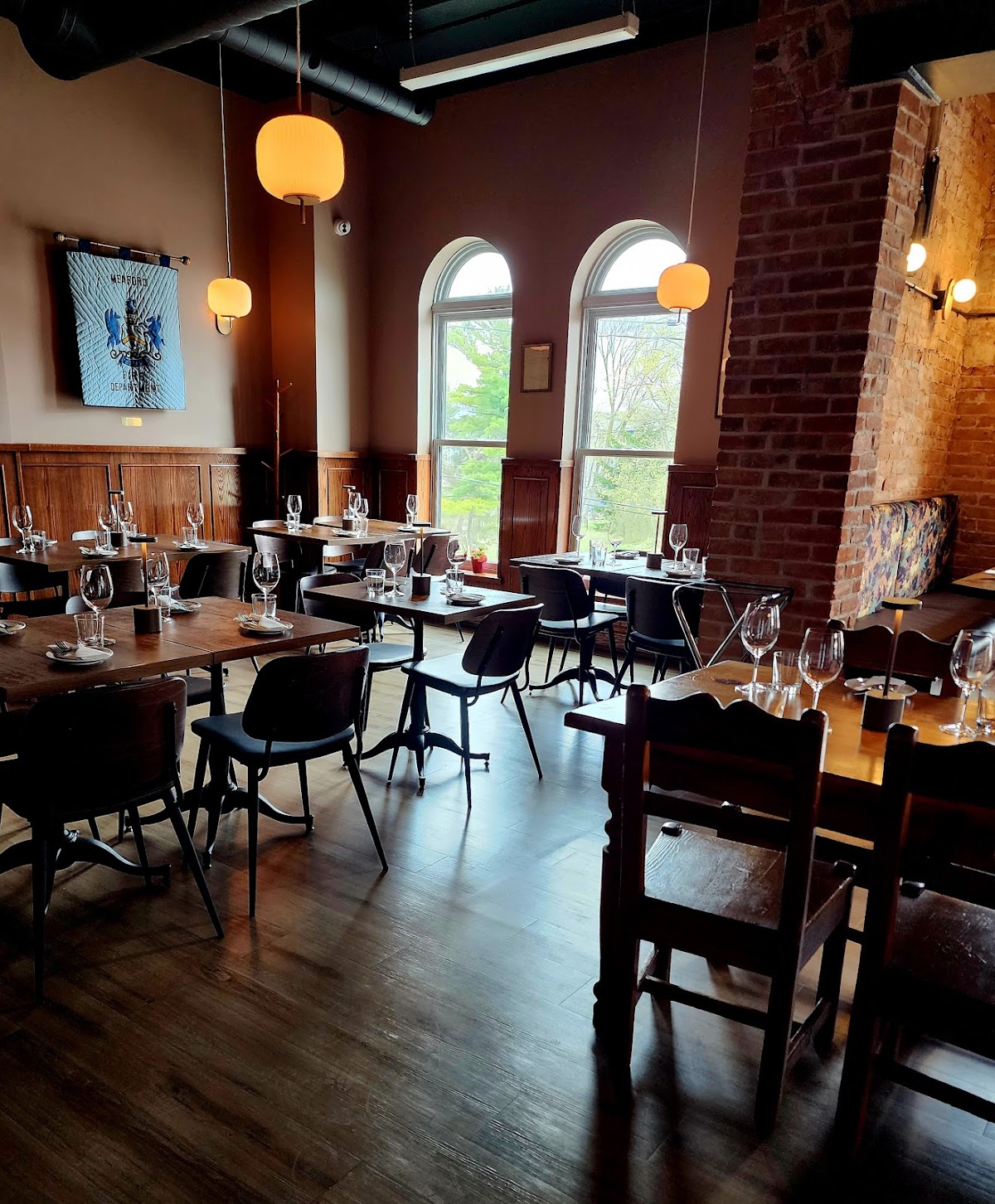 Andrews' Roots Restaurant – Meaford, ON