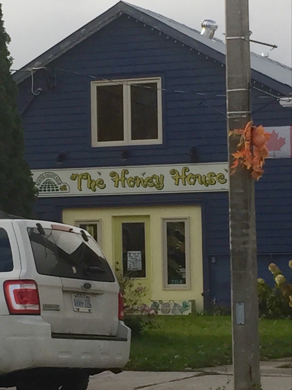 Clarksburg Honey Co. – Clarksburg, ON