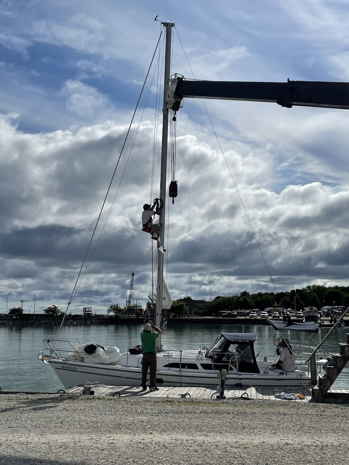 Gilly's Sail-In – Thornbury, ON
