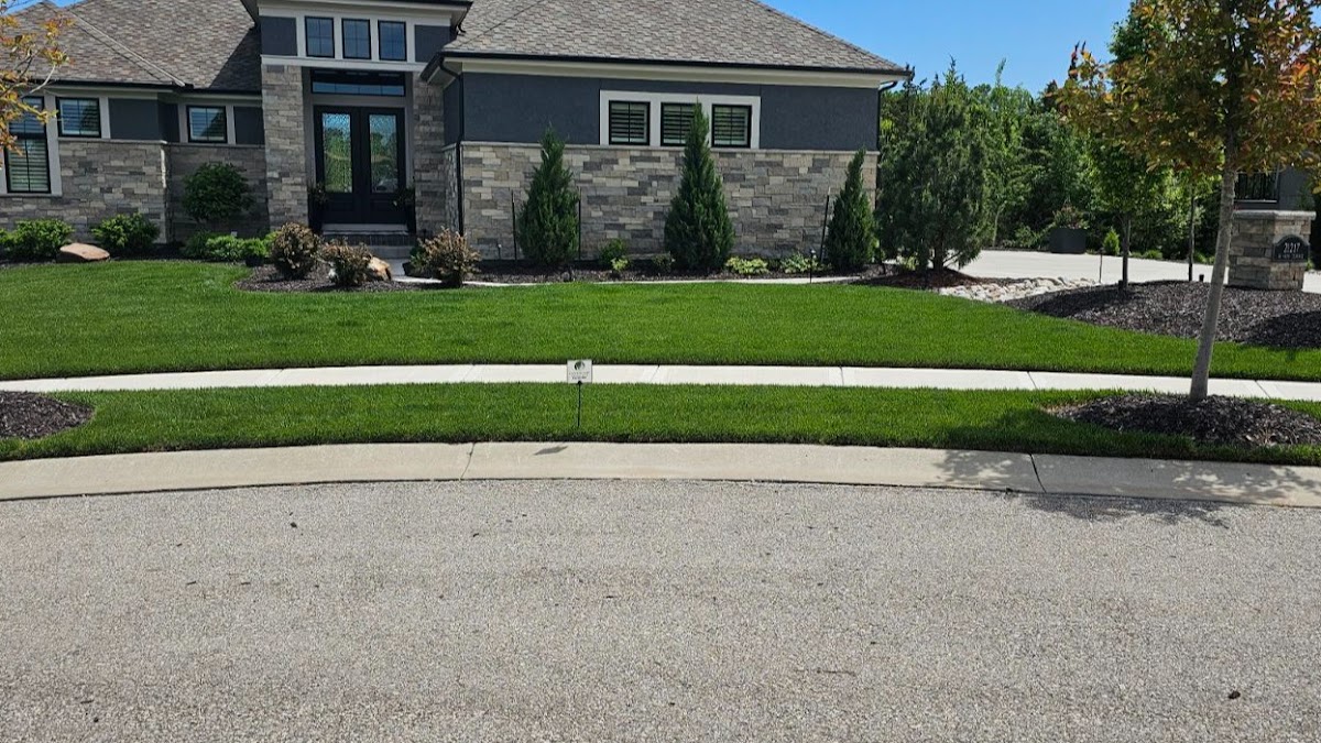 Lawnscape Specialists – Parkville, Missouri