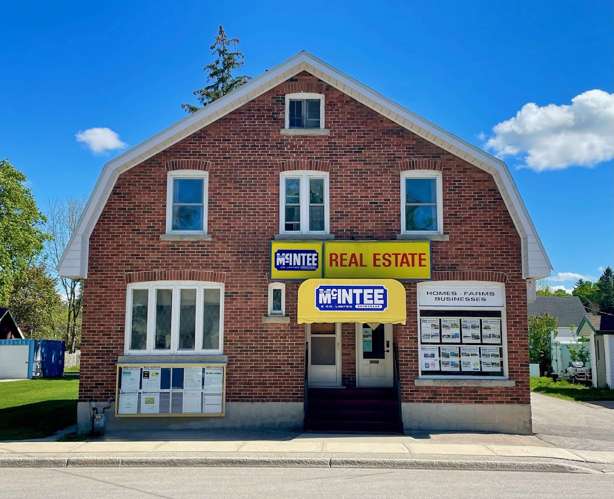 McIntee Real Estate Office – Owen Sound, ON