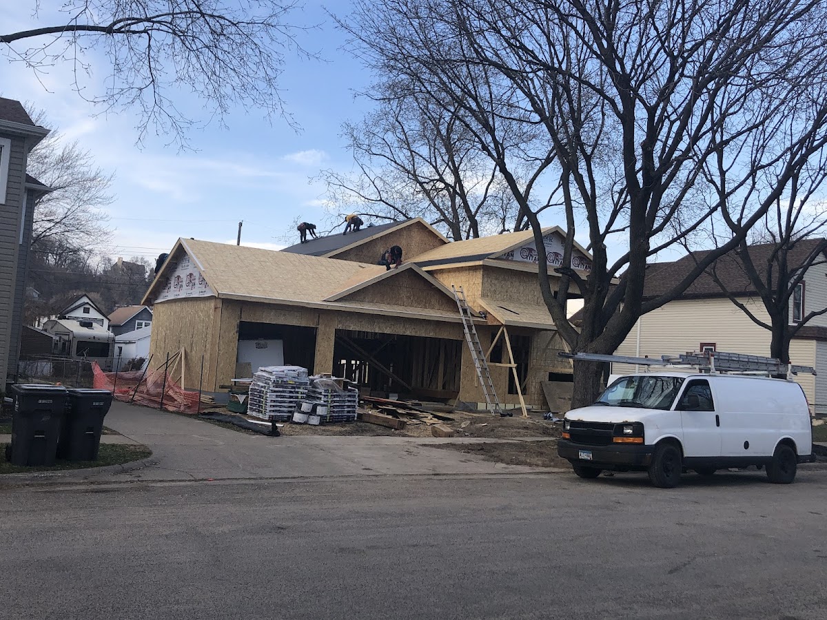 Midwest Roofing Company – Minneapolis, Minnesota