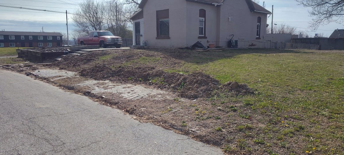 RHC LANDSCAPING LLC – Kansas City, Kansas
