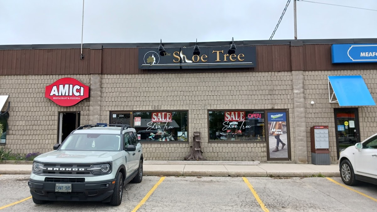 The Shoe Tree – Meaford, ON