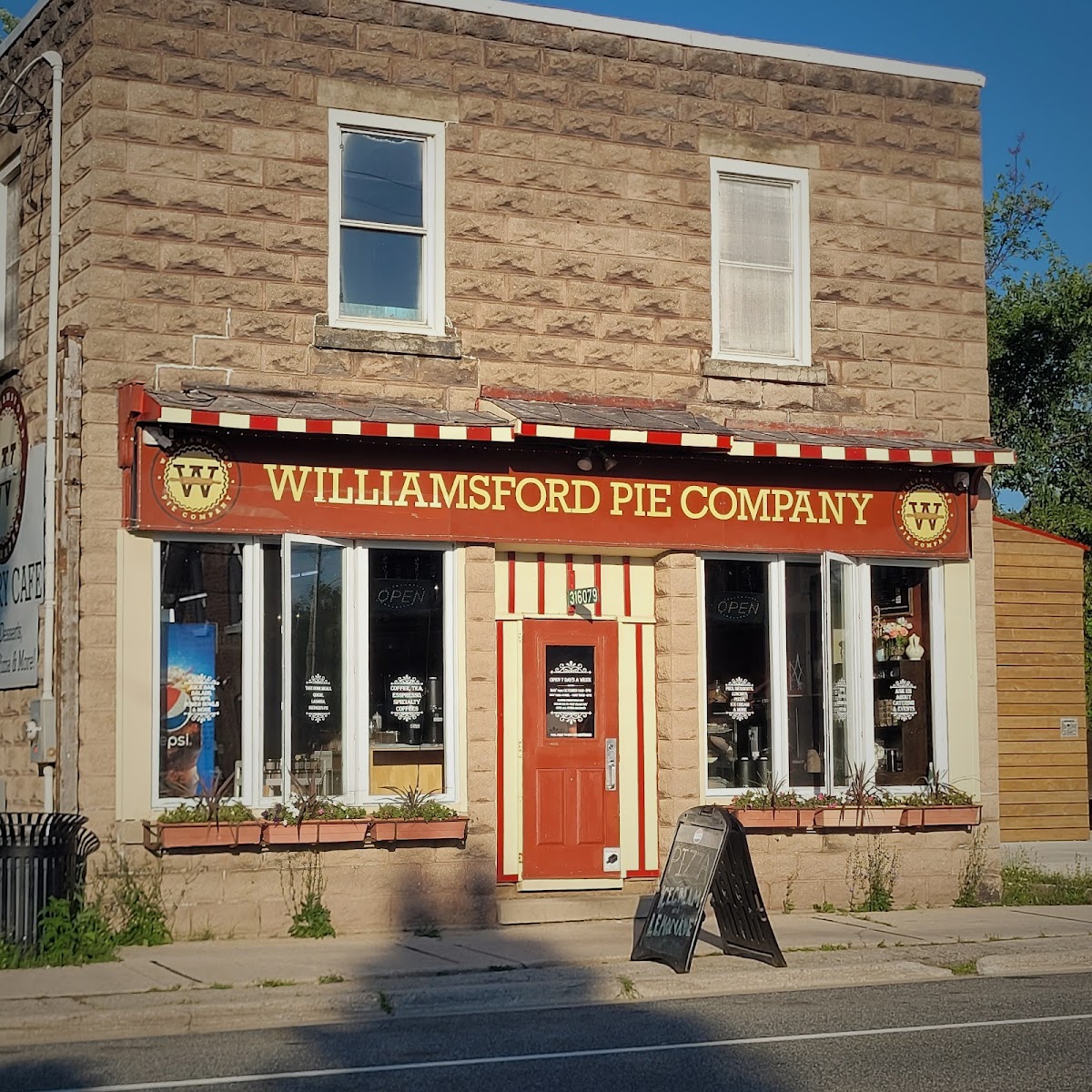 Williamsford Pie Company – Williamsford, ON